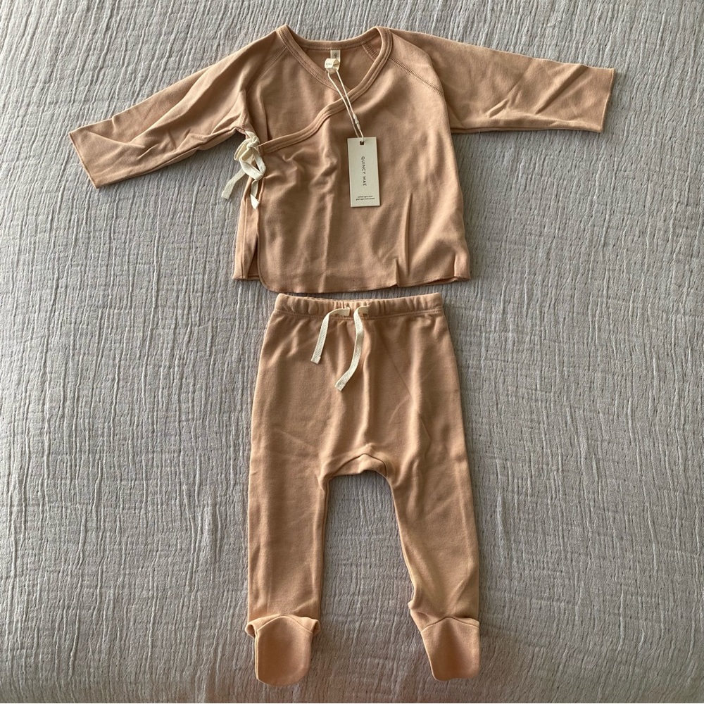 Quincy Mae Kimono Long Sleeve Outfit